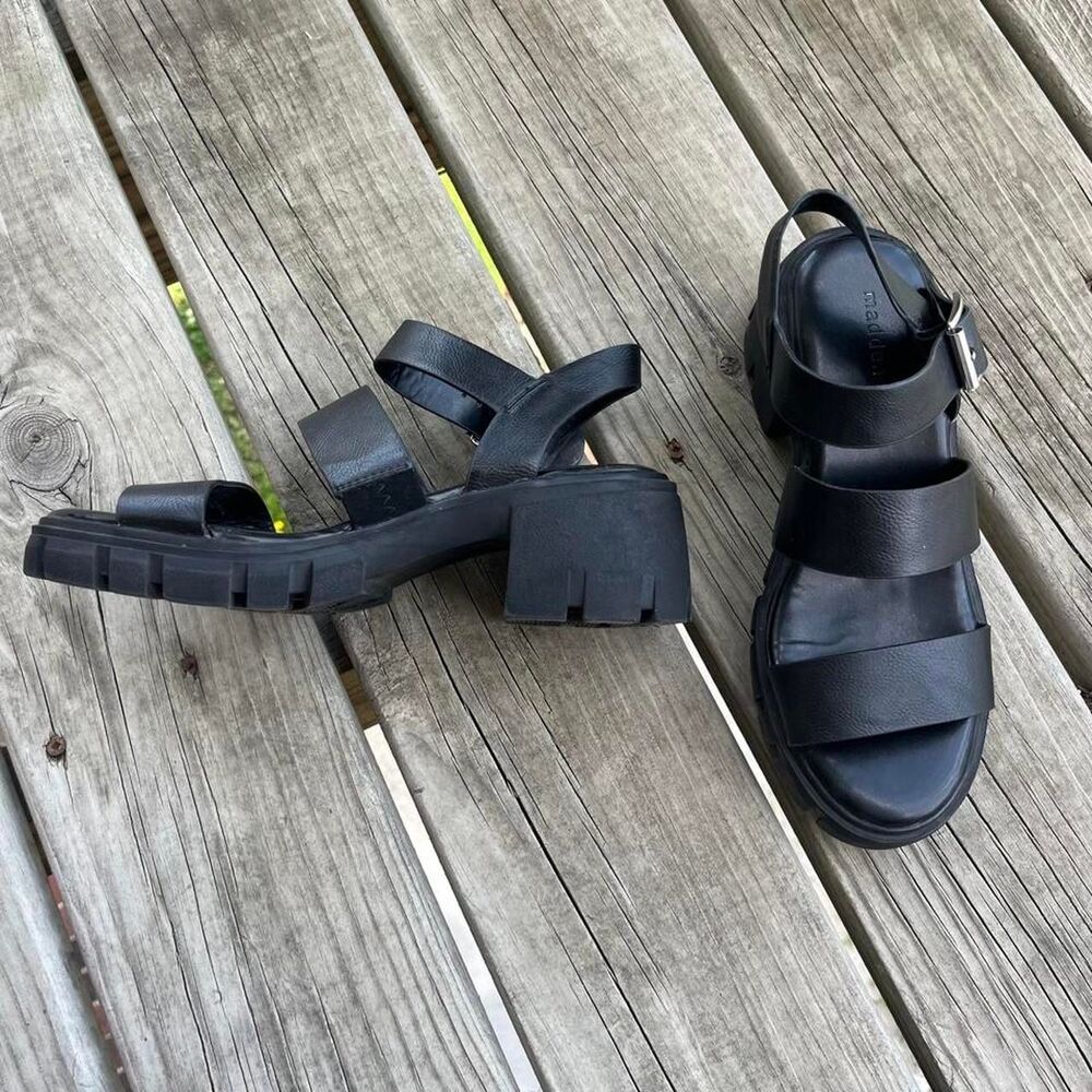 Madden Girl Hewitt Black Block Heel strappy platform faux leather sandals sz 6.5